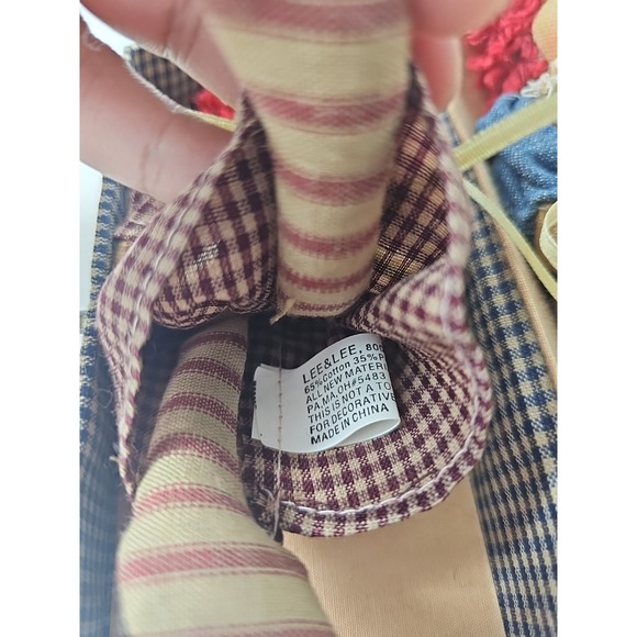 Vintage Raggedy Ann & Andy Dolls Decor With Case - Picture 5 of 14